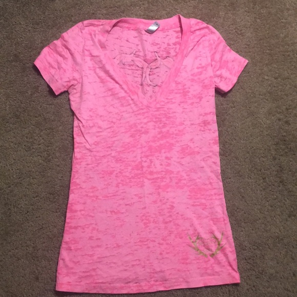 Pink v-neck - Picture 2 of 2